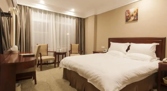 GreenTree Inn Henan Puyang Pushang Huanghe Road Bu, Rezervovat Hotel Puyang Henan