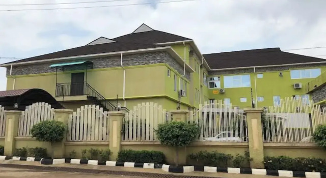 Aaliyah Royale Hotel, Prenota Hotel Hotel a Bwari con parcheggio, Parcheggio