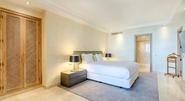 Апартаменты с видом на море Bahía Beach Apartments Estepona