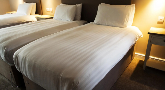 Трёхместный номер Standard Rye Court Hotel High Wycombe
