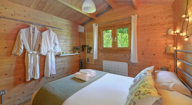 The Cabin with Hot Tub