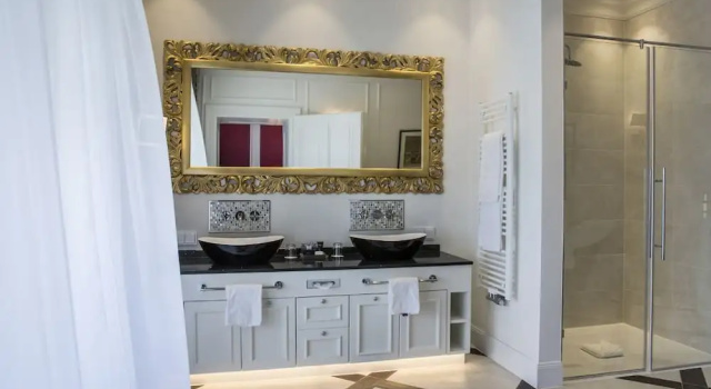 Austria Trend Schloss Schönbrunn Grand Suite, Prenota Hotel Vienna Austria