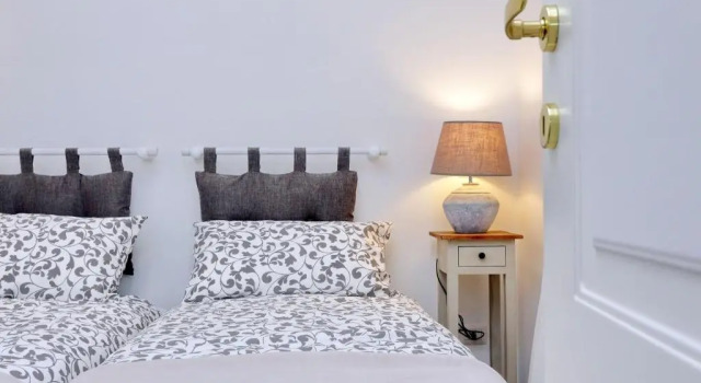 Monti charming apartment - Rome short let Service, Забронировать Апартаменты/квартира Апартаменты Рима, рядом с Piazza San Giovanni in Laterano, Апартаменты/квартира