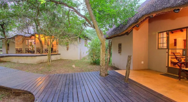 Семейный номер Standard Mvuradona Safari Lodge