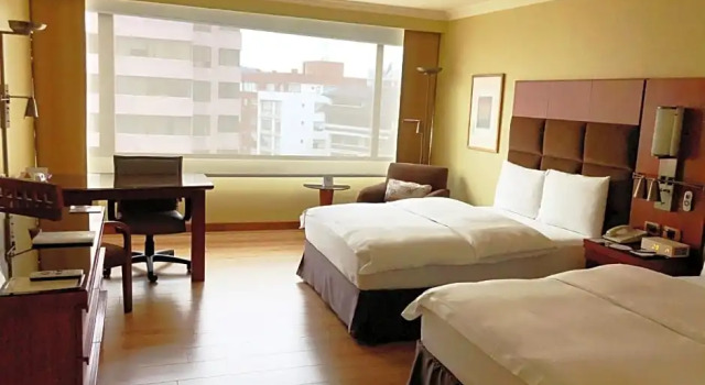 Номер Premier Swissotel Quito