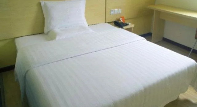 7Days Inn Guangzhou Zengcheng Kaiyuan Road, Book Hotel Zengcheng Guangzhou Area, near Zengcheng Gymnasium