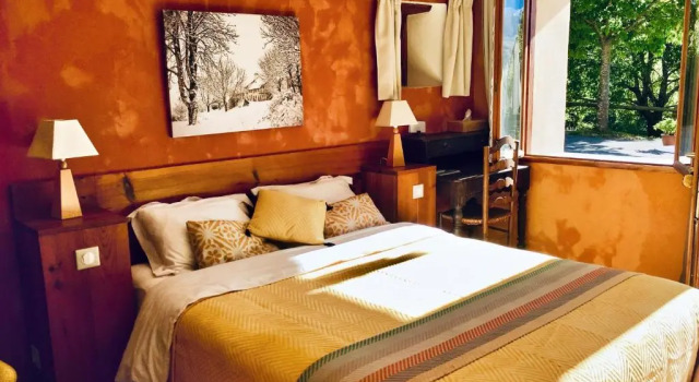 Номер Deluxe Chambre dHôtes La Grange des Ecrins
