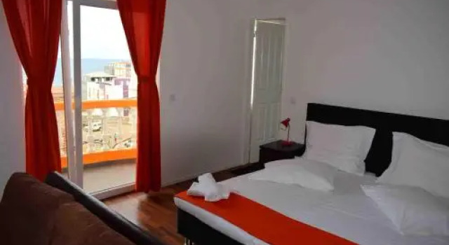 Hotel Miranda & Miranda, Varaa Hotelli Ponta do Sol 