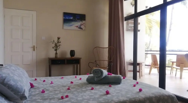 La Maison de la Plage, Rezervovat Hotel Hotely v Albion se snídaní, Snídaně