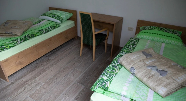 Apartmaji Hočka Koča, Prenota Hotel Maribor 