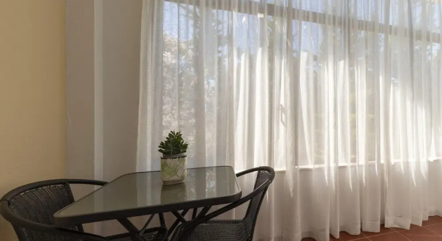 Двухместный номер Standard с балконом Manta Guest - Manta Rota Beach