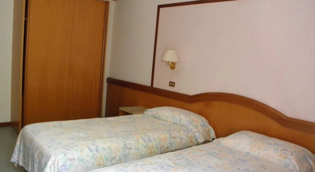 Hotel Waikiki, Buchen Sie Hotel Tremiti-Inseln Italien