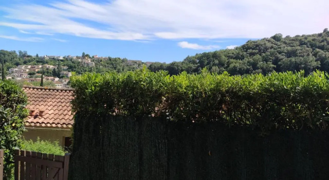 Апартаменты Studio French Riviera