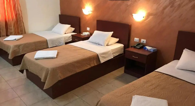 Трёхместный номер Standard Rumman Hotel