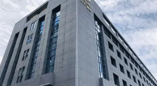 Sunyear Hotel, Buchen Sie Hotel Hotels in Yunnan mit Parkplatz, Parkplätze