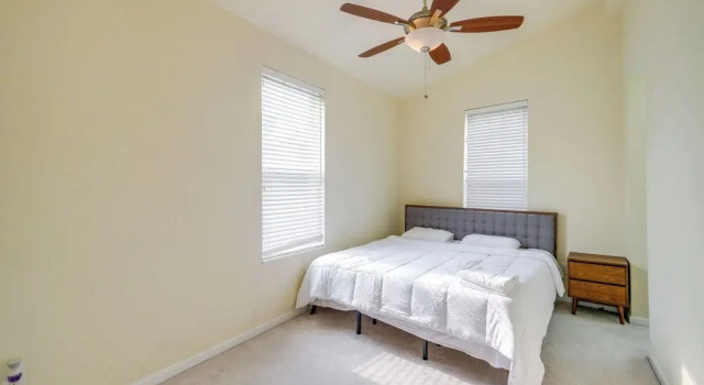 Апартаменты с 3 комнатами 5 Mi to US Capitol: Washington DC Townhome