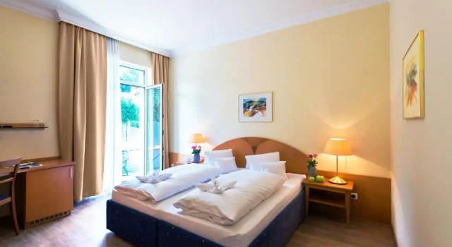 Апартаменты Hotel Stoiser Graz -Parkplatz inbegriffen