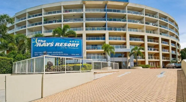Rays Resort, Забронировать Курортный отель Отели Голд-Кост с бассейном, рядом с Queen Street Village Shopping Center, Бассейн
