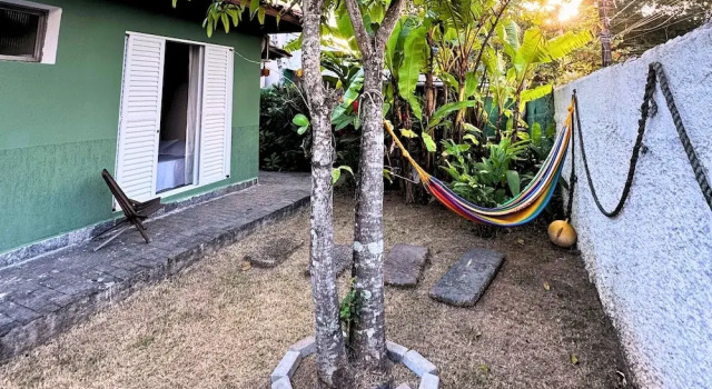 Четырёхместный номер Standard Tombo Beach Home Stay