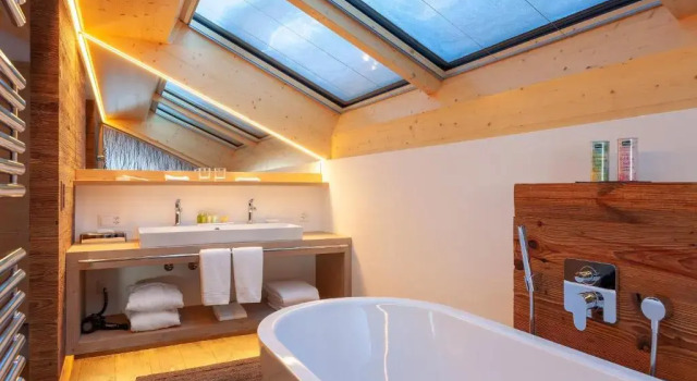 Люкс с видом на горы Europe Hotel & Spa