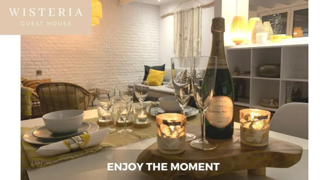 Коттедж с 2 комнатами Wisteria Guest House