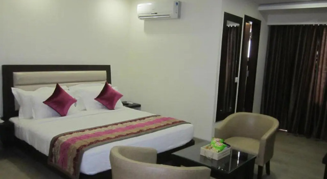 Двухместный номер Standard Hotel Central Palace