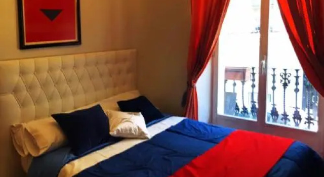 BOOKINGHAM ★Apartaments & Suites, Забронировать Отель Монклоа-Аравака Мадрид, рядом с Церковь Св. Терезы и Св. Иосифа