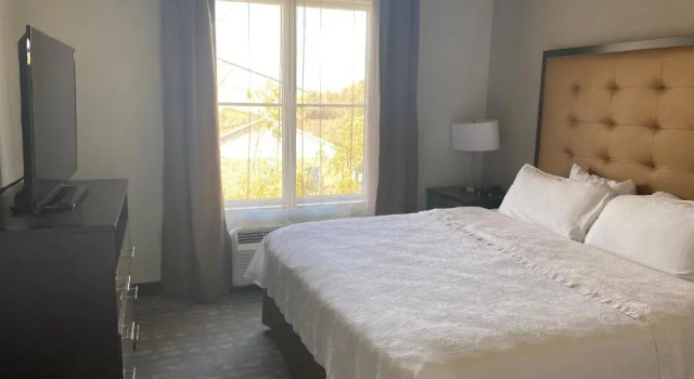 Yhden hengen Sviitti Homewood Suites by Hilton DecaturForsyth