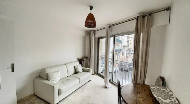 Palm d'Or KAR146 2P