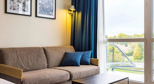 Двухместный номер Standard с балконом Novotel Senart Golf De Greenparc