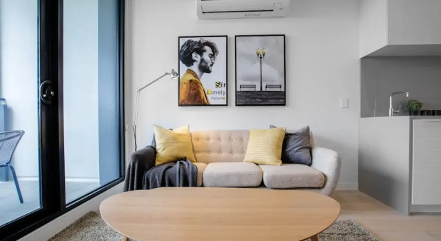 Designer 2 Bedroom Apartment In Parkville, Varaa Huoneisto Melbourne 