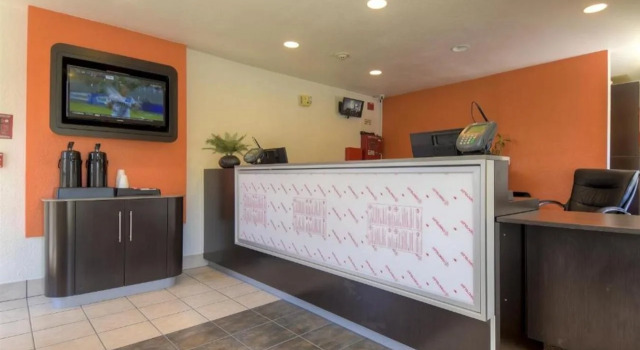 Motel 6 Rancho Mirage, CA - Palm Springs