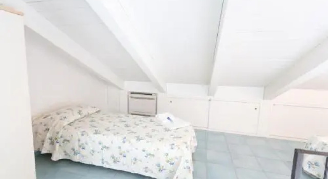 LUIMAR Holiday House, Забронировать Отель Отели Амальфи с парковкой, рядом с Amalfi Bus Station, Парковка
