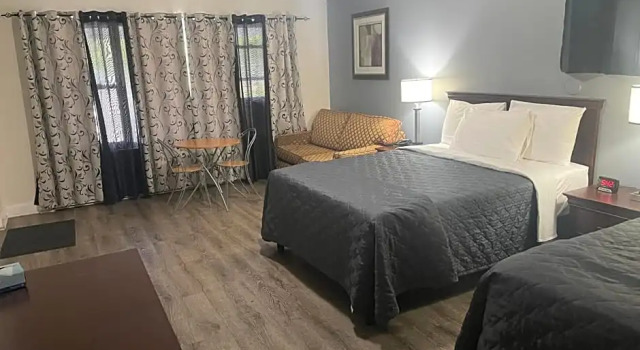 Номер Deluxe Nites Inn Motel