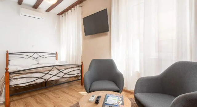 Студия Dolce Vita Apartments