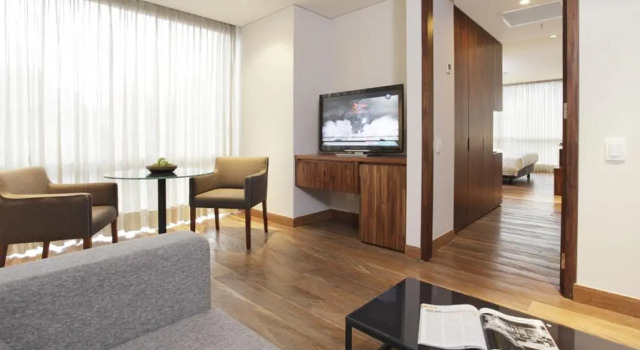 Полулюкс Hotel Estelar Parque de la 93