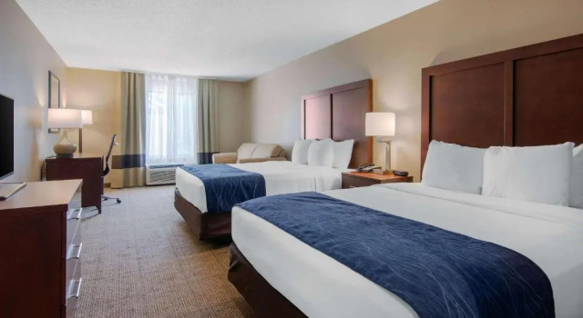 Четырёхместный люкс City Express by Marriott Milford Cooperstown