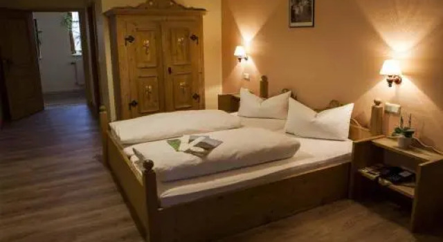 Hotel Restaurant Goger, Забронировать Отель Отели Нижней Франкония 3 звезды, 3*