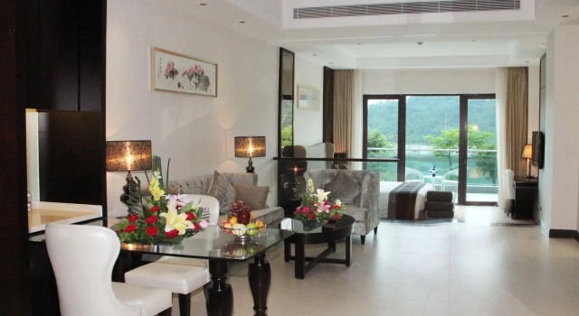 Heyuan Mels Welton Evergreen Lake Hotel, Rezervovat Hotel Hotely v Heyuan se snídaní, Snídaně