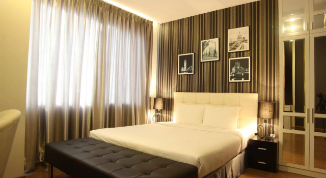 Friday Hotel, Забронировать Отель Отели Района 10 с парковкой, Парковка
