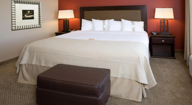 Двухместный номер Standard Holiday Inn & Suites Bakersfield by IHG