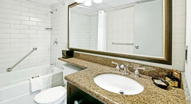 Номер Standard Best Western Plus Banff International Lodge