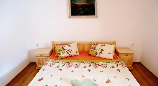 Penzión Hubert, Rezervovat Hotel Hotely v Žilinský kraj s parkováním, Parkování