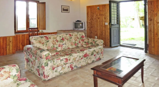 House Topano Lago di Bolsena, Забронировать Отель Отели Лацио с бассейном, Бассейн