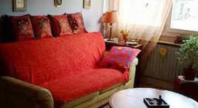 Bed And Breakfast Pyrenees 2, Забронировать Отель Париж Иль-де-Франс, рядом с Бузенваль