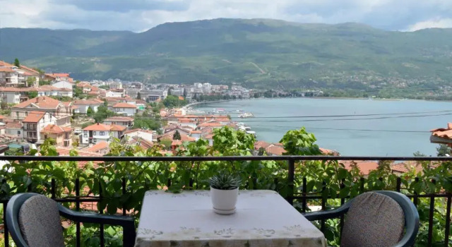 Apartments Villa Saray, Забронировать Апартаменты/квартира Охрид Lake Ohrid, рядом с Saint Pantelejmon