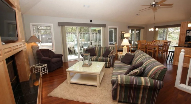 Currituck Cay - 4 Br Home