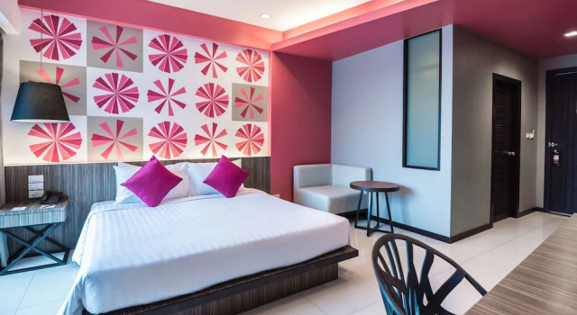 Семейный номер Standard с балконом Hotel J Residence Pattaya