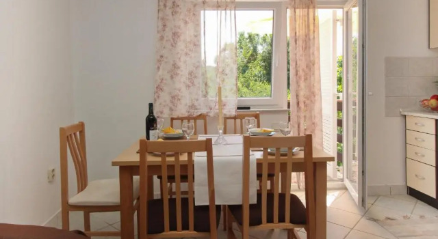 Apartments Nikolic, Prenota Appartamento Hotel a Isole Quarnerine con parcheggio, Parcheggio