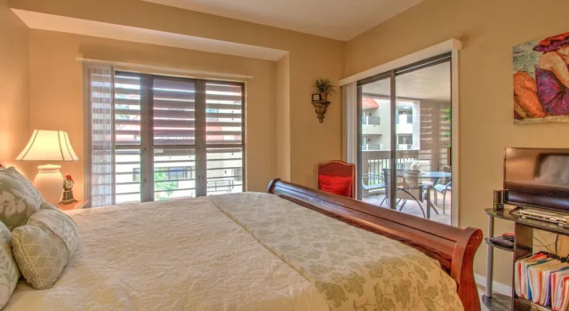 7148 Harbourside II 2 Bedrooms 2 Bathrooms Villa